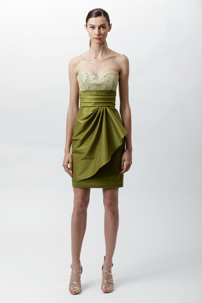 Badgley Mischka 2012紺ϵиDƬ