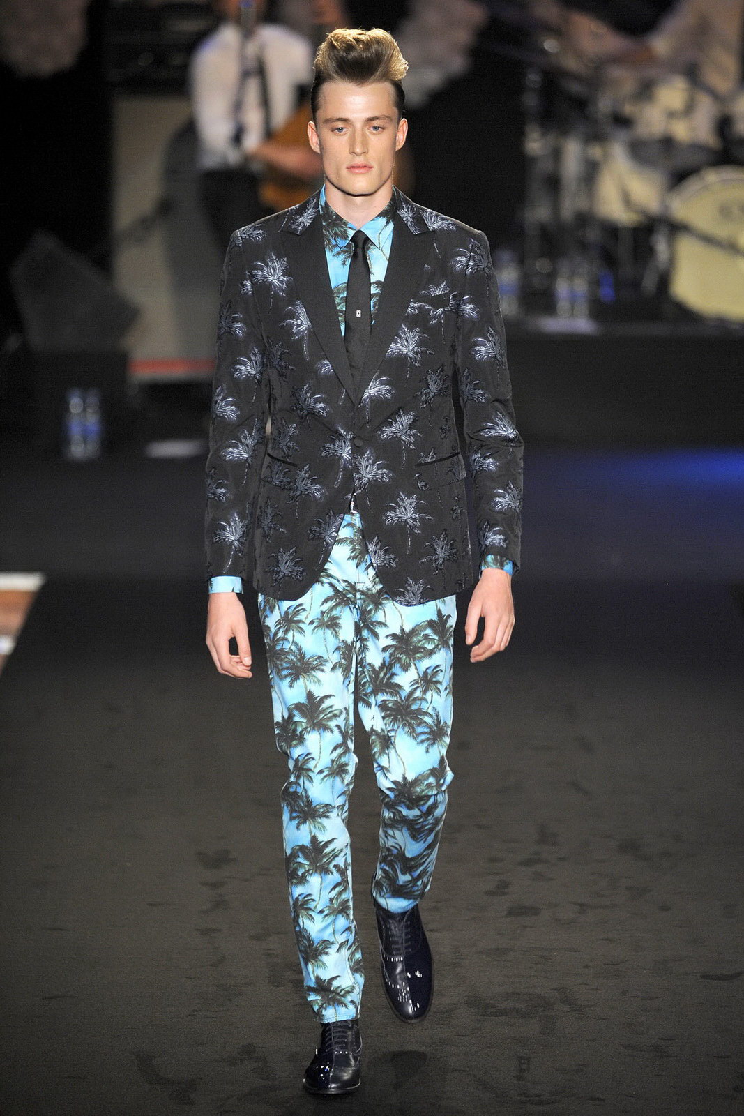 Moschino 2012bDƬ