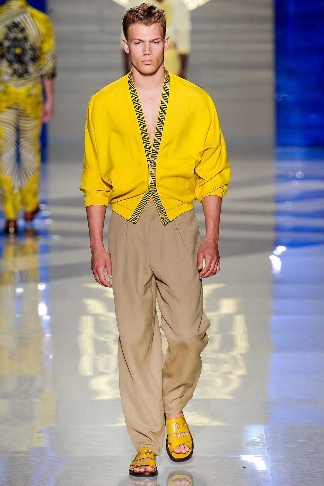 Versace 2012bDƬ
