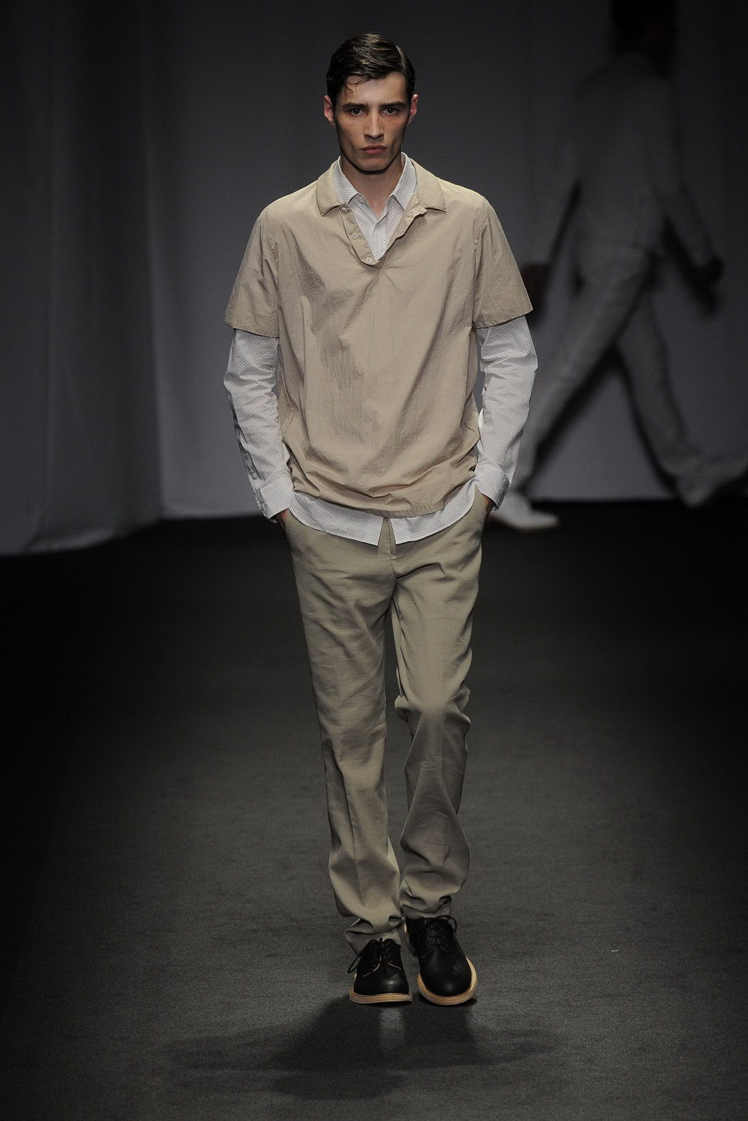 Nicole Farhi 2012�������b����DƬ