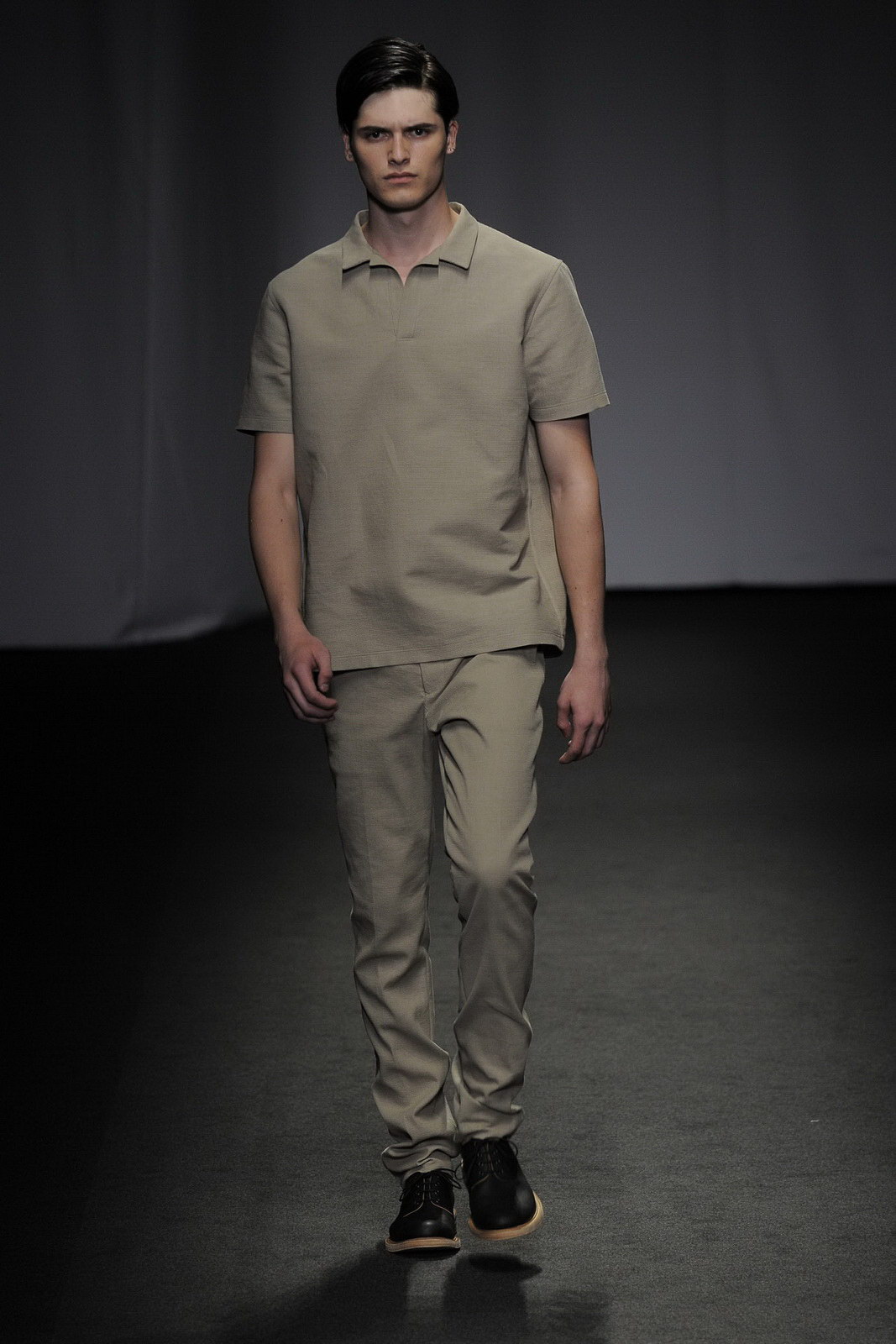 Nicole Farhi 2012�������b����DƬ