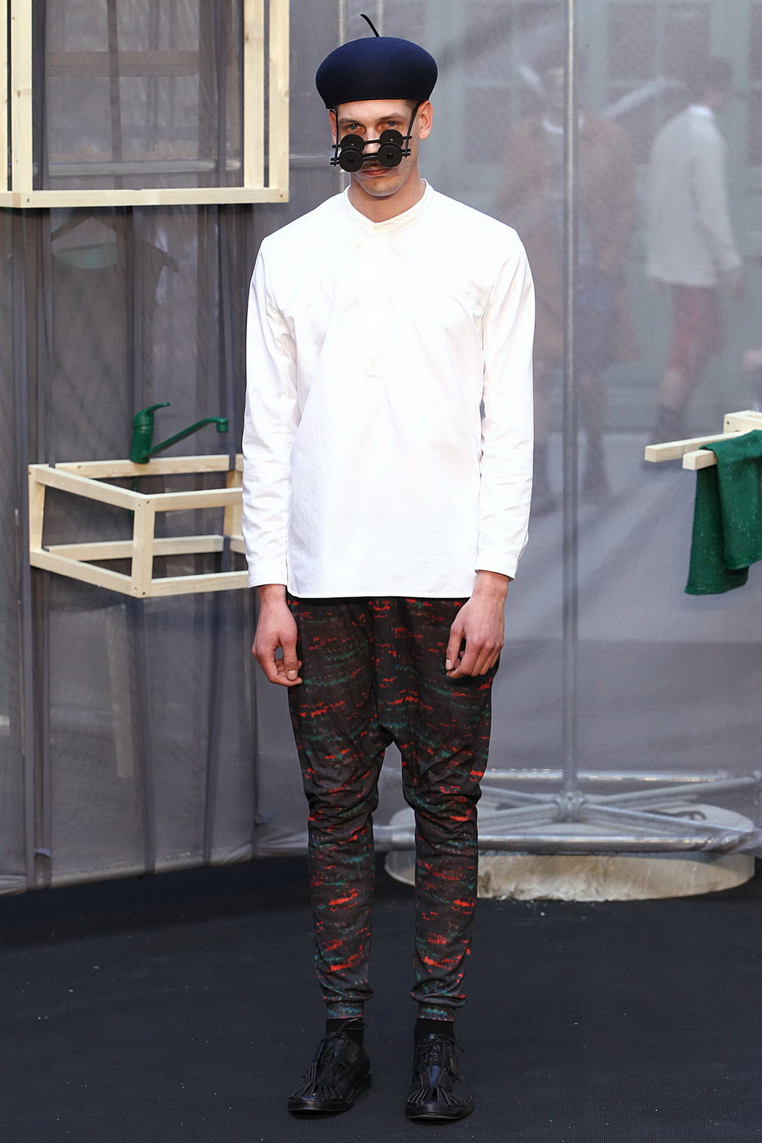 Henrik Vibskov 2012bDƬ