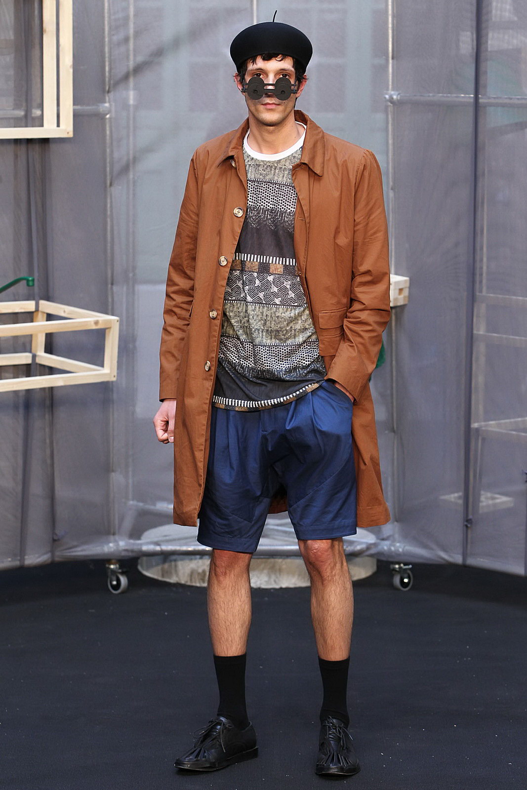 Henrik Vibskov 2012�������b����DƬ