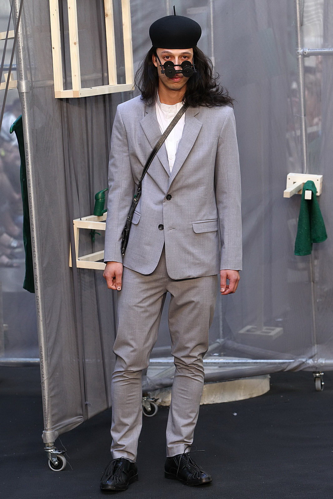 Henrik Vibskov 2012bDƬ