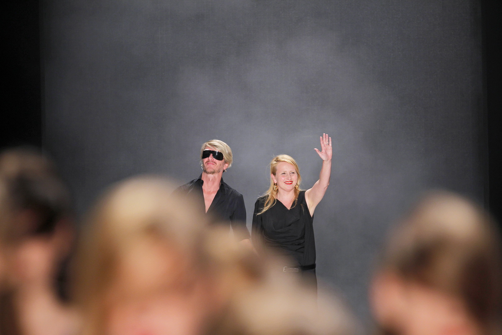 A.FRIEND by A.F.Vandevorst 2012(chng)DƬ