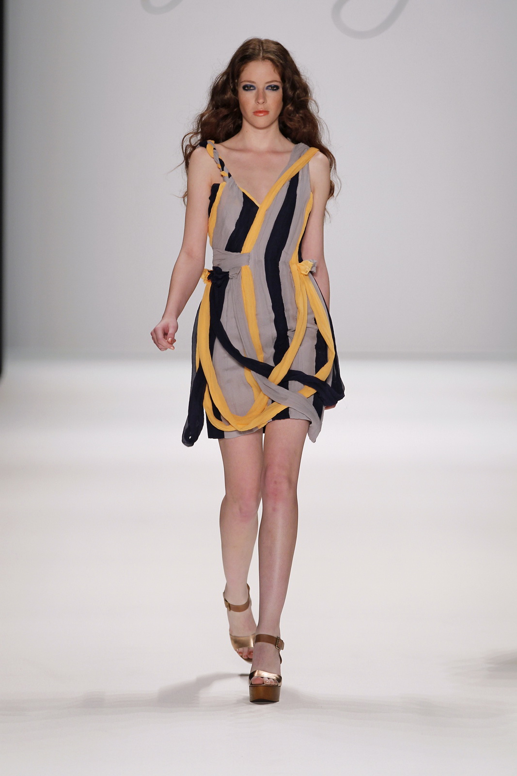 Frida Weyer 2012�����������DƬ