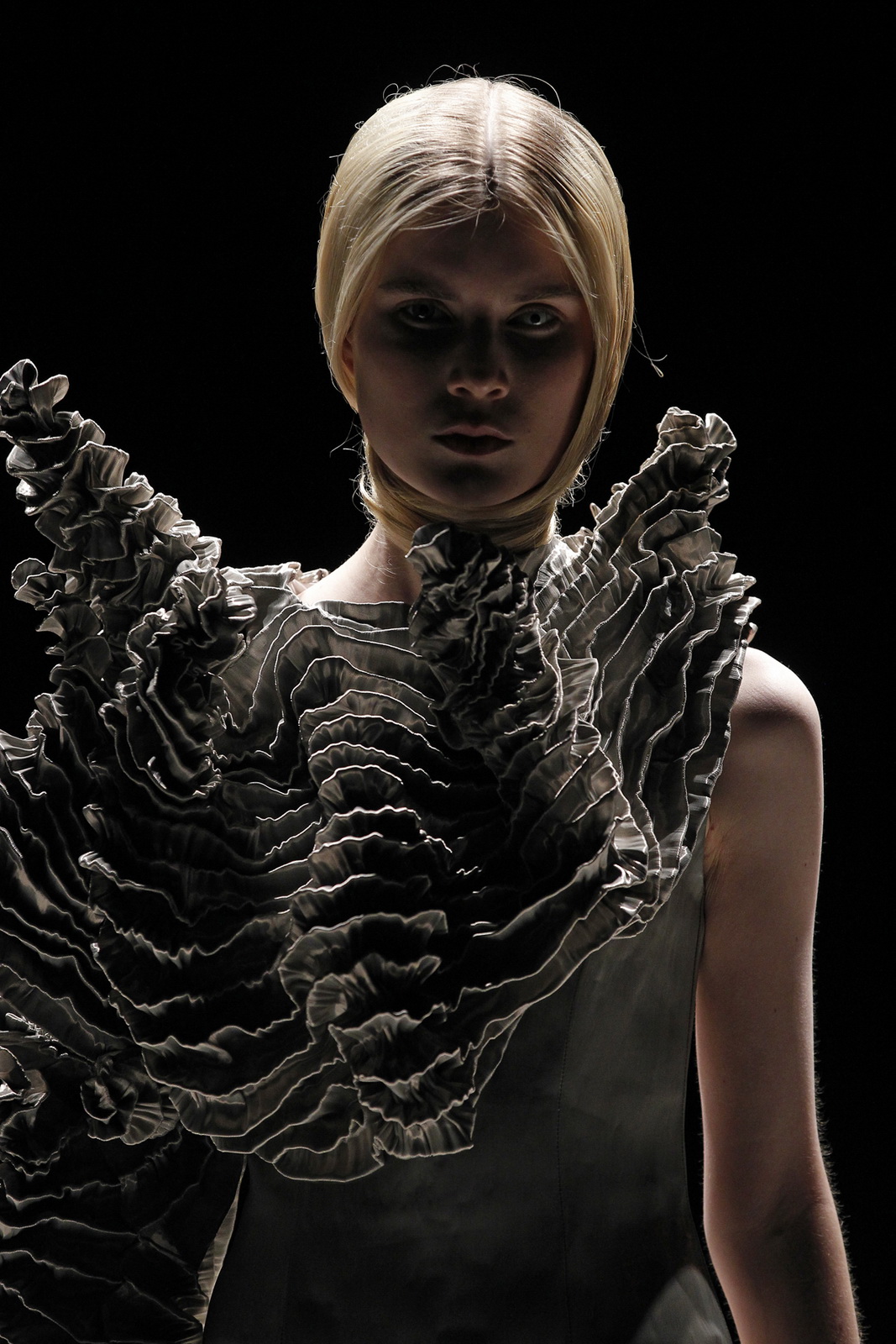 Iris van Herpen presented by Mercedes-Benz and ELLE 2012DƬ