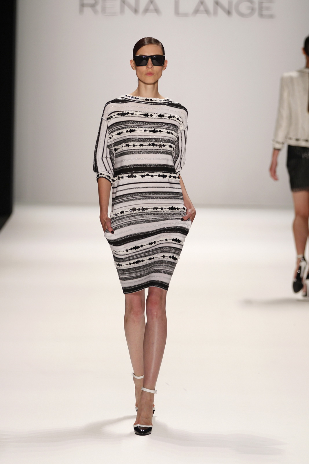 Rena Lange 2012�����������DƬ