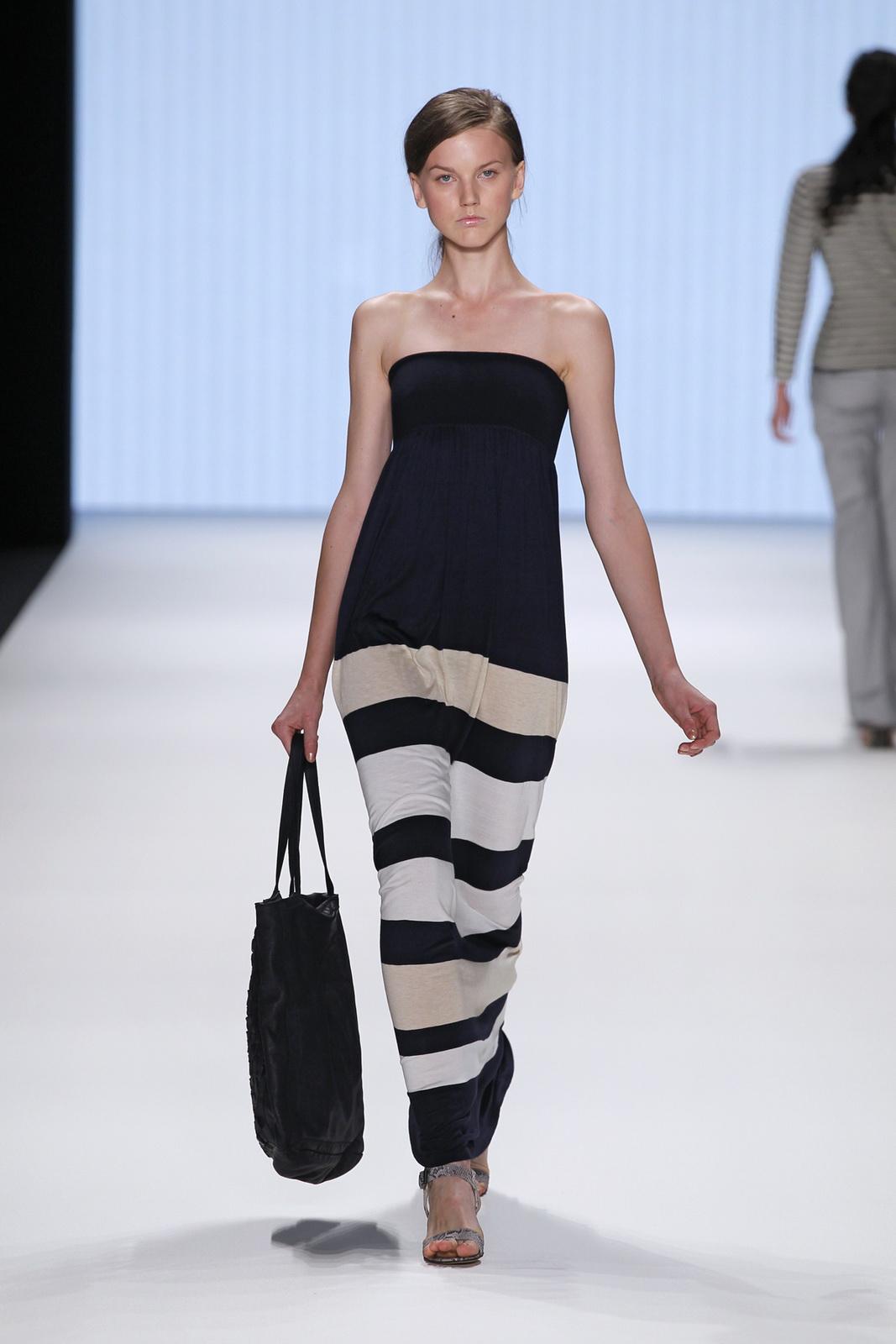 Strenesse Blue 2012DƬ