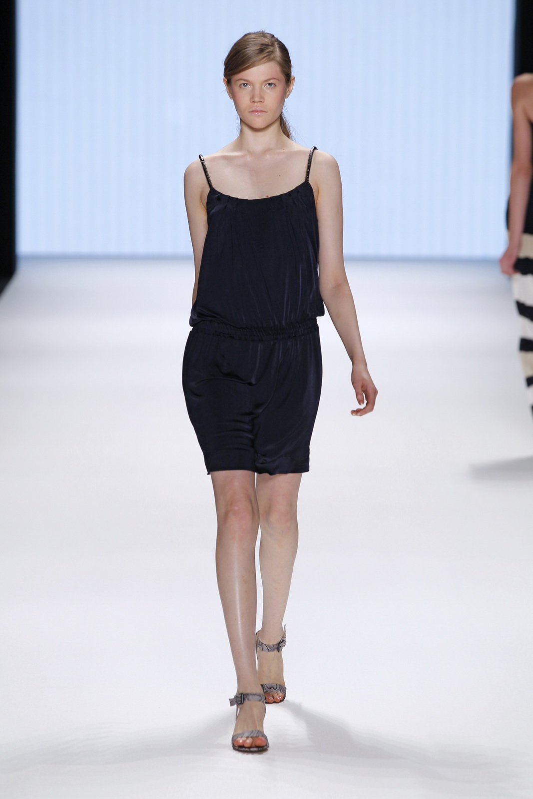 Strenesse Blue 2012DƬ