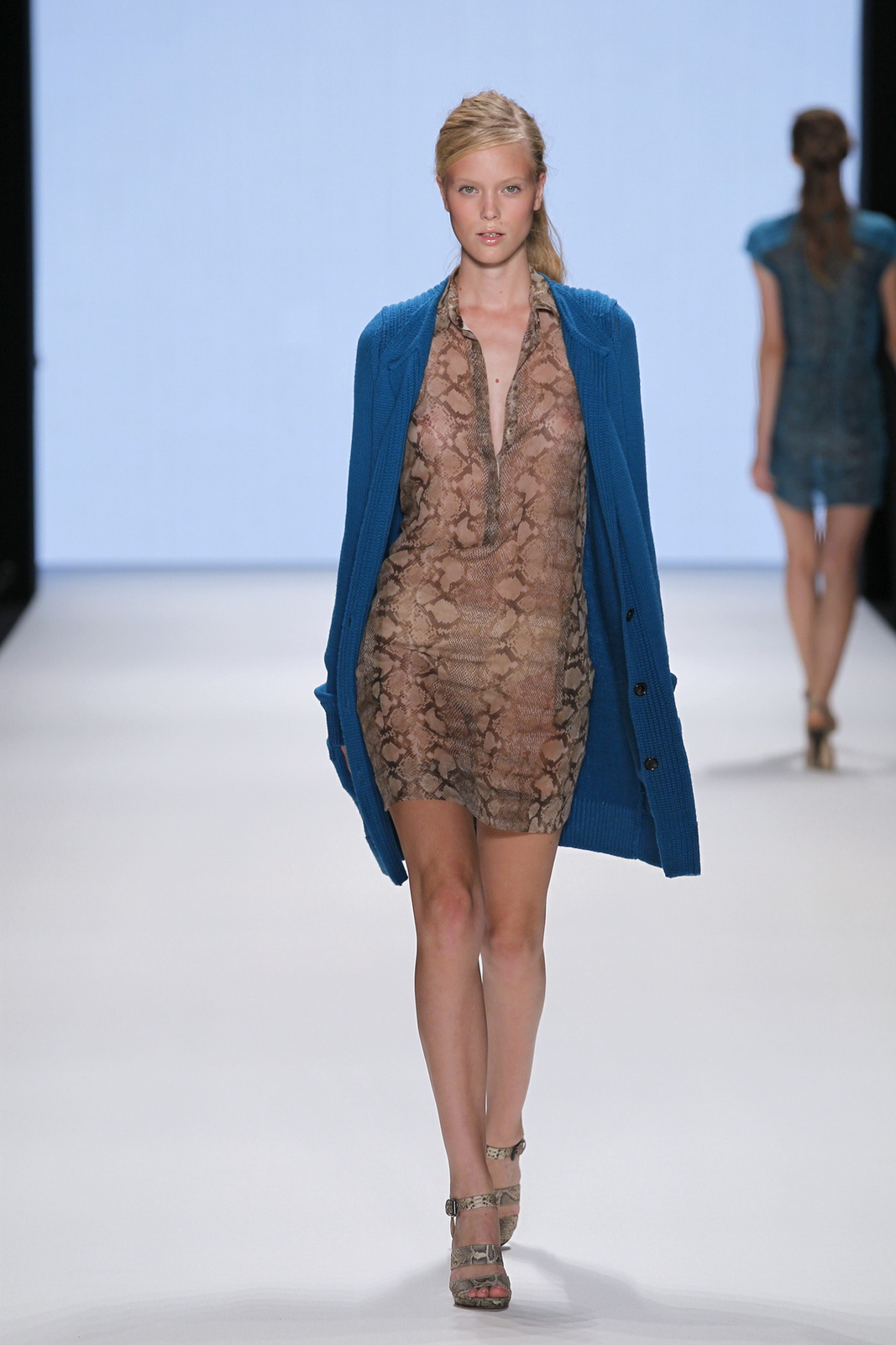 Strenesse Blue 2012�������(ch��ng)����DƬ