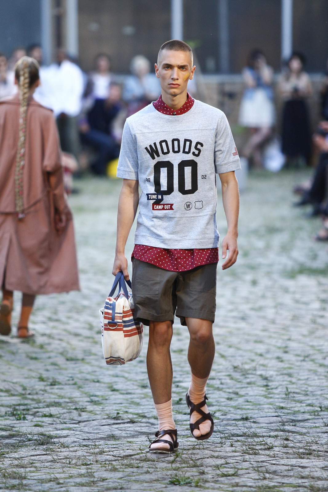 Wood Wood 2012�����������DƬ