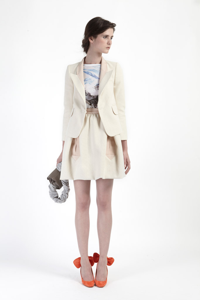 Carven 2012�紺�ɼ�ϵ�и���DƬ