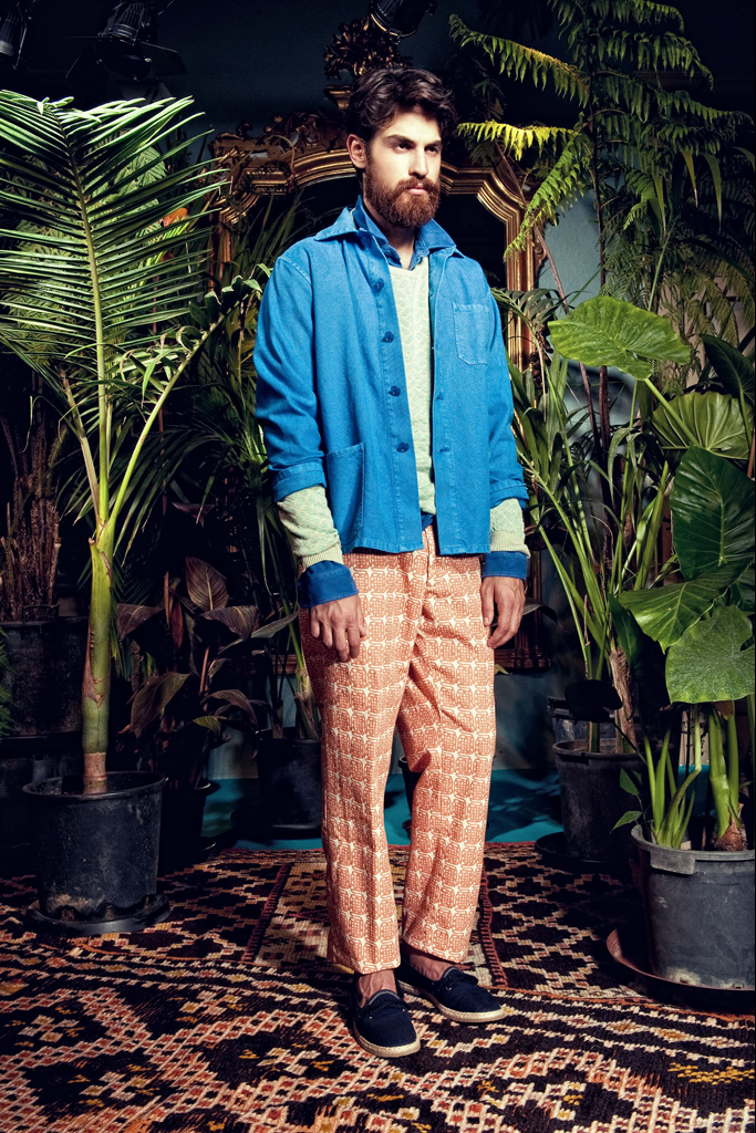 Piombo 2012�������b����DƬ