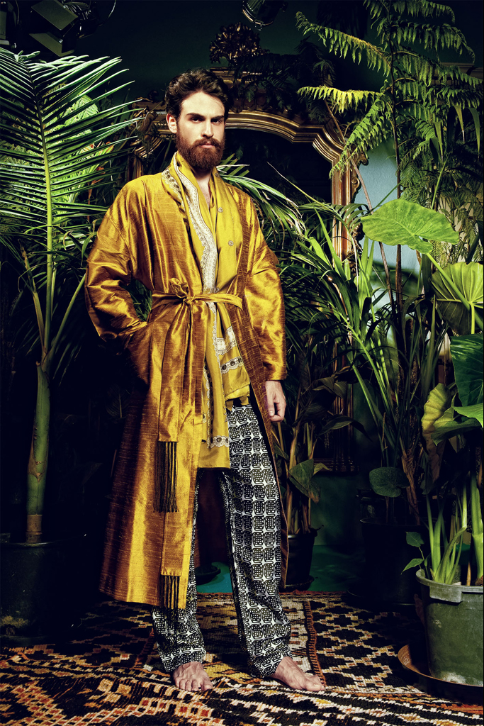 Piombo 2012�������b����DƬ