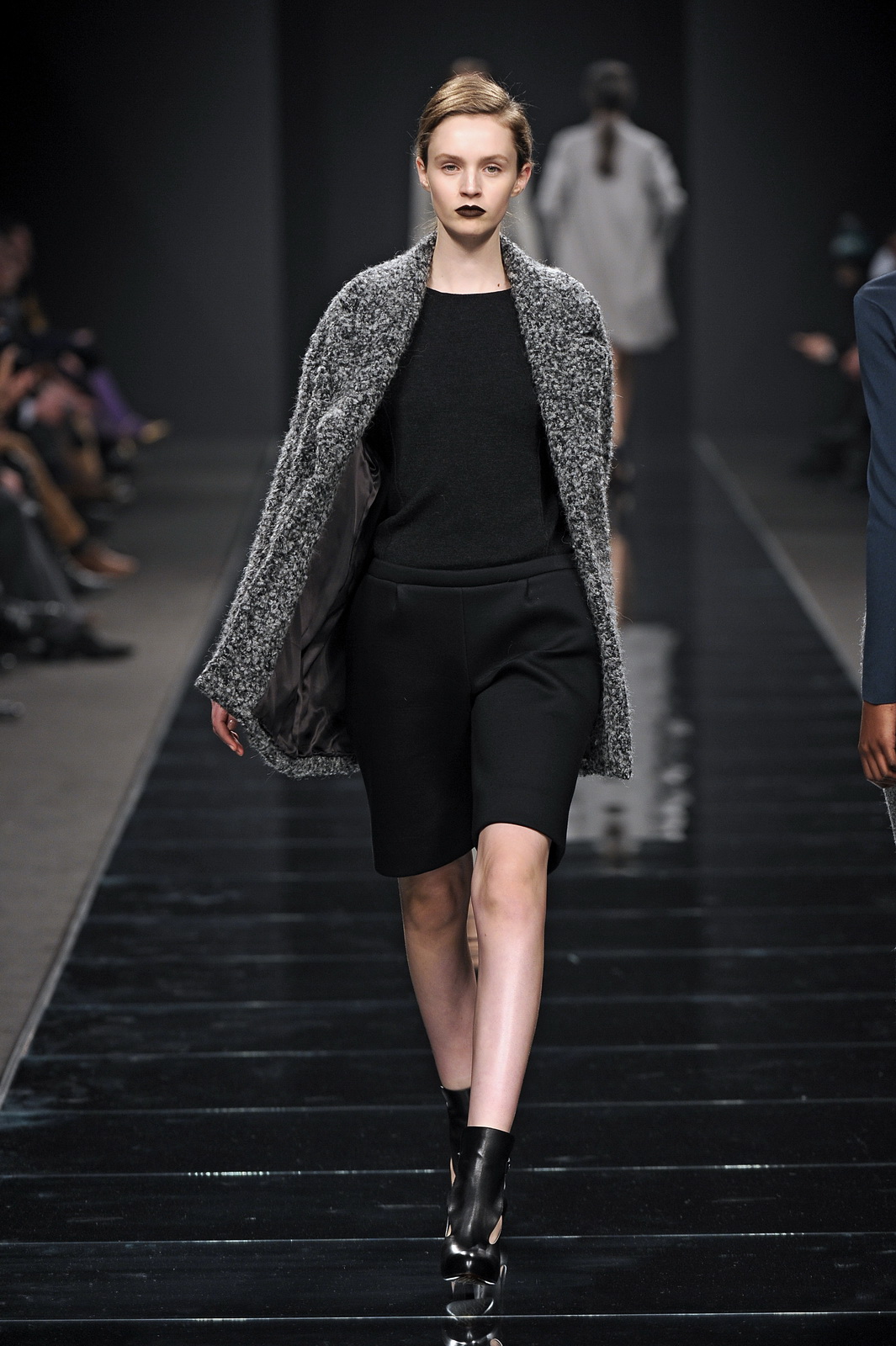 ANTEPRIMA 2011秋冬秀場(chǎng)高清圖片