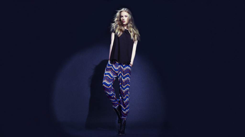 Stradivarius 2011.8 lookbookDƬ