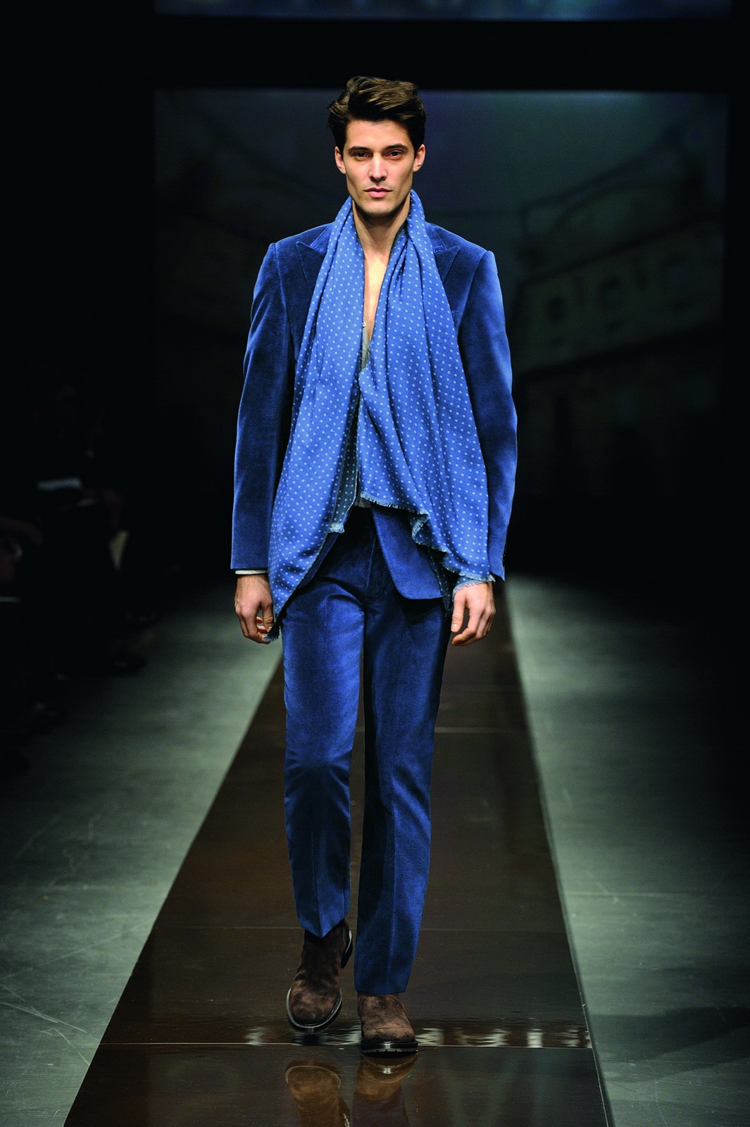 Canali 2011ﶬb DƬ