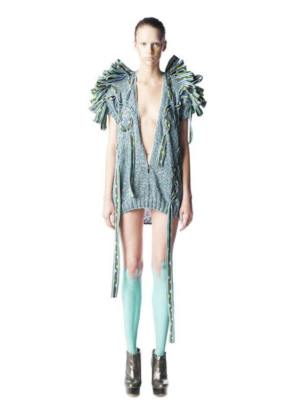 Laura Theiss 2011Lookbook DƬ