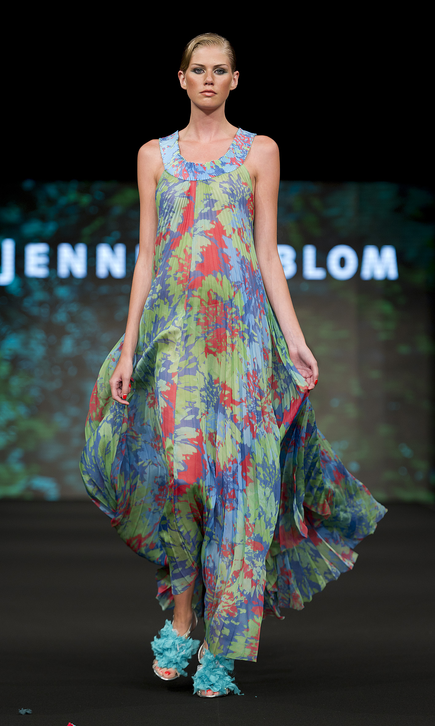 Jennifer Blom 2012 ˹¸砖ĦDƬ