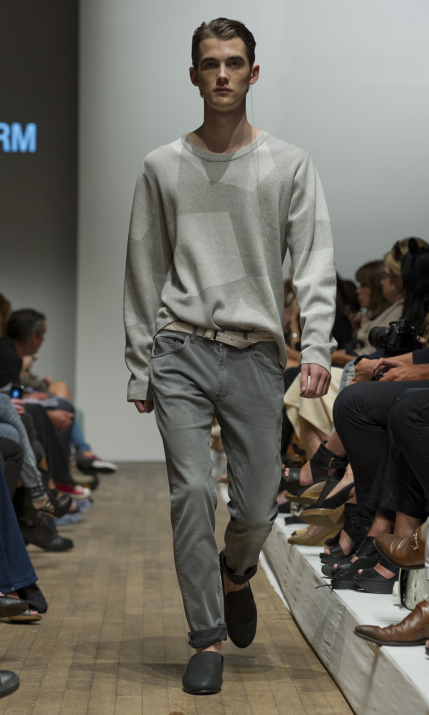 The Local Firm 2012���� ˹�¸砖Ħ����DƬ