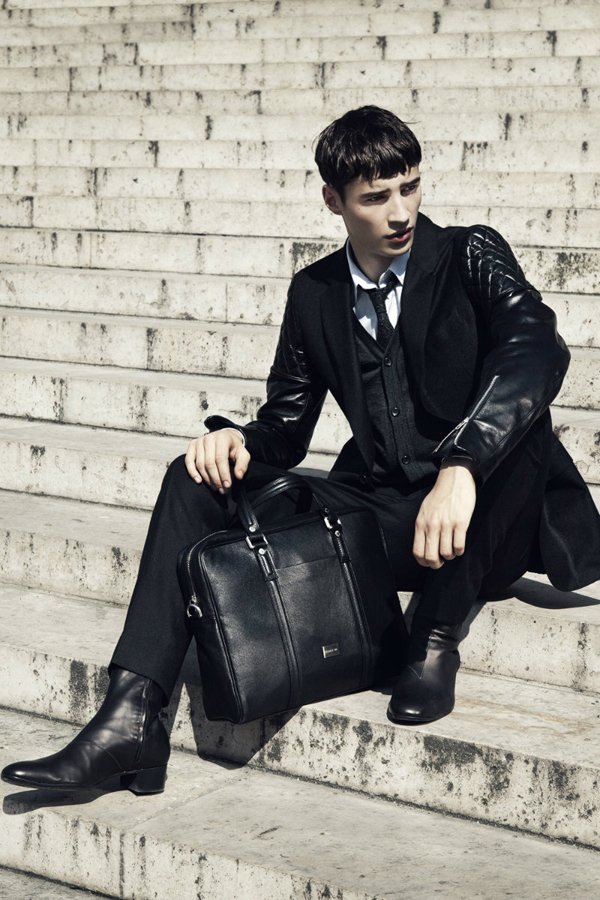 Cerruti 1881 2011ﶬV DƬ