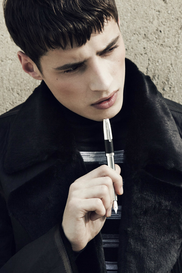 Cerruti 1881 2011ﶬV DƬ