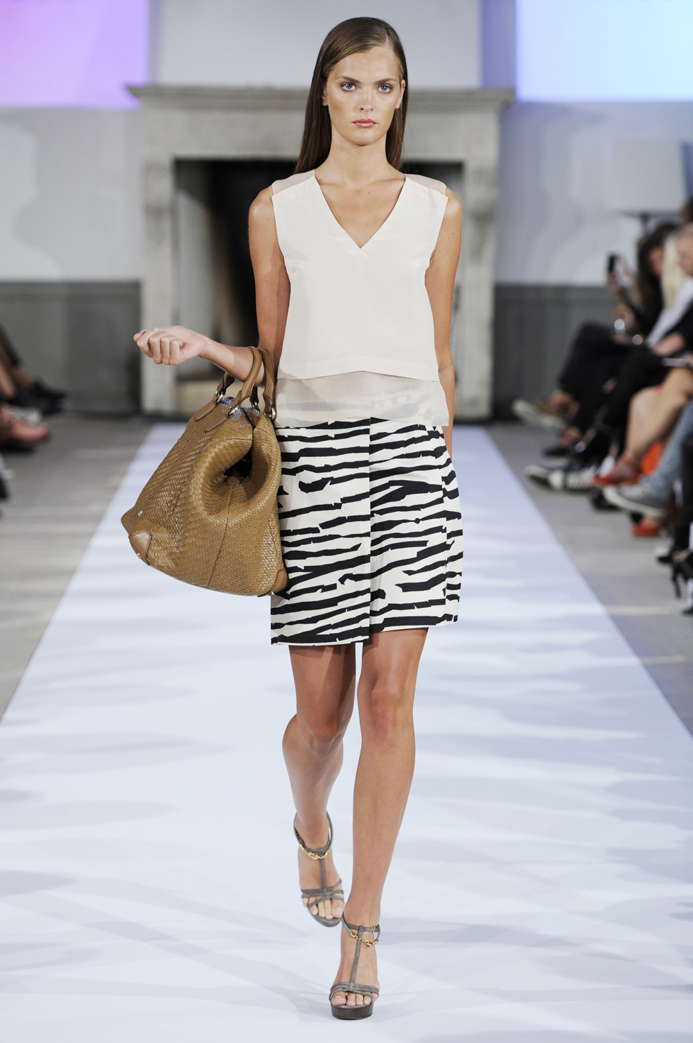 Hugo Boss 2012 籾DƬ