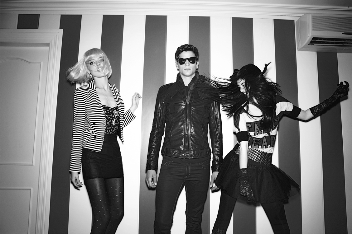 Bershka 2011ﶬVƬDƬ