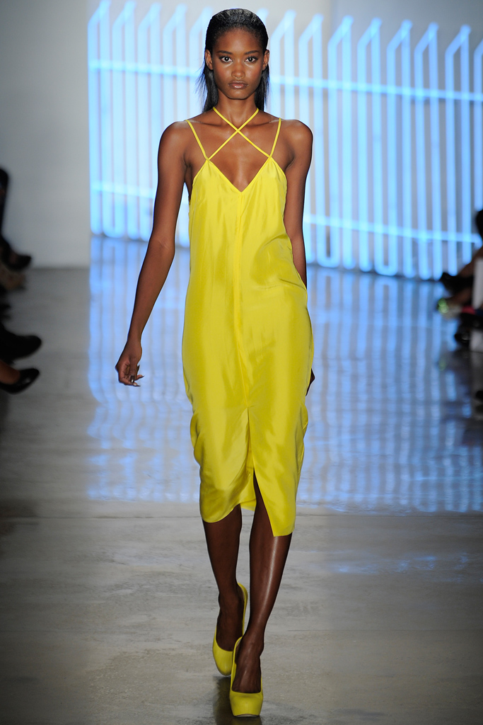 Cushnie et Ochs 2012ĳ¸DƬ