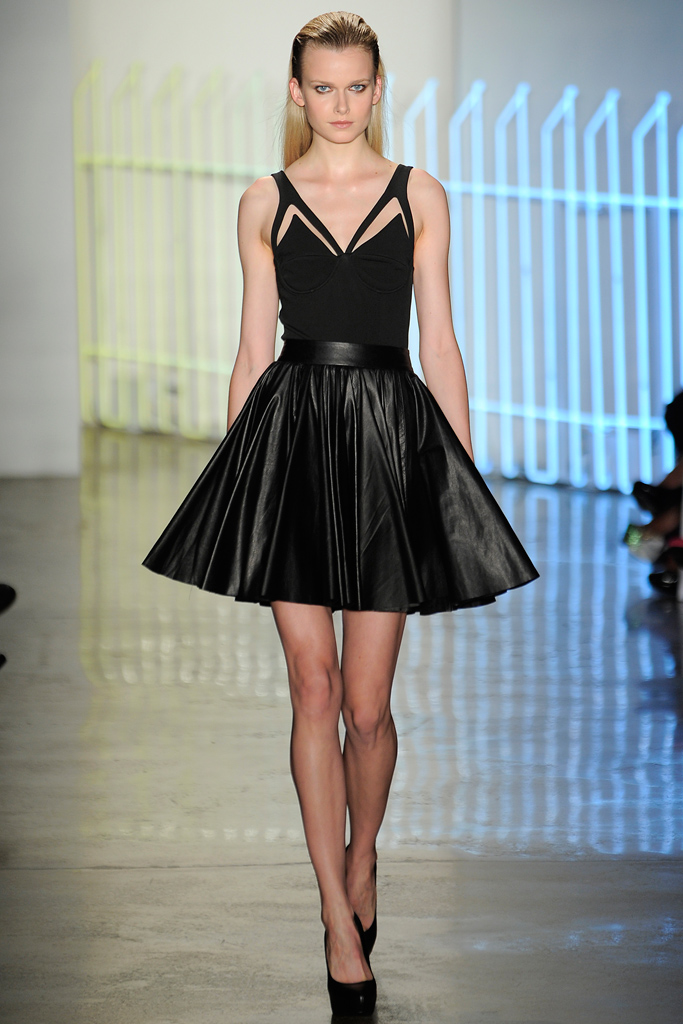 Cushnie et Ochs 2012ĳ¸DƬ