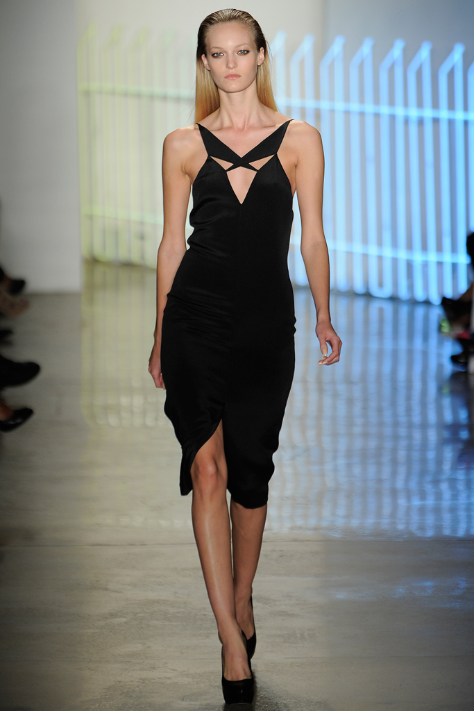 Cushnie et Ochs 2012ĳ¸DƬ