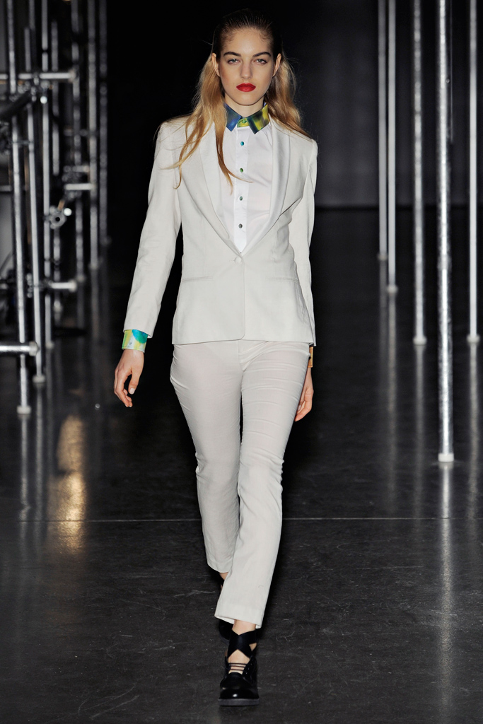 Patrik Ervell 2012(chng)DƬ