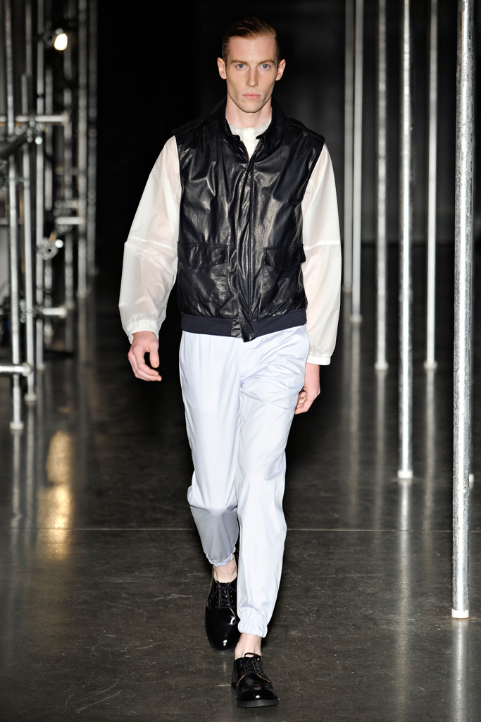 Patrik Ervell 2012(chng)DƬ