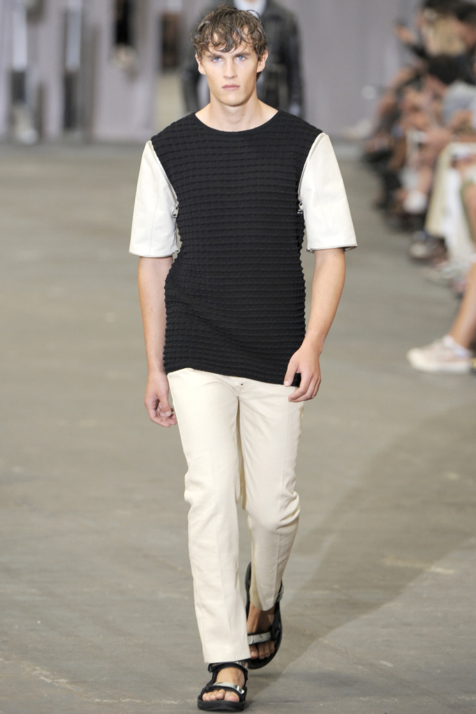 Diesel Black Gold 2012�����������DƬ