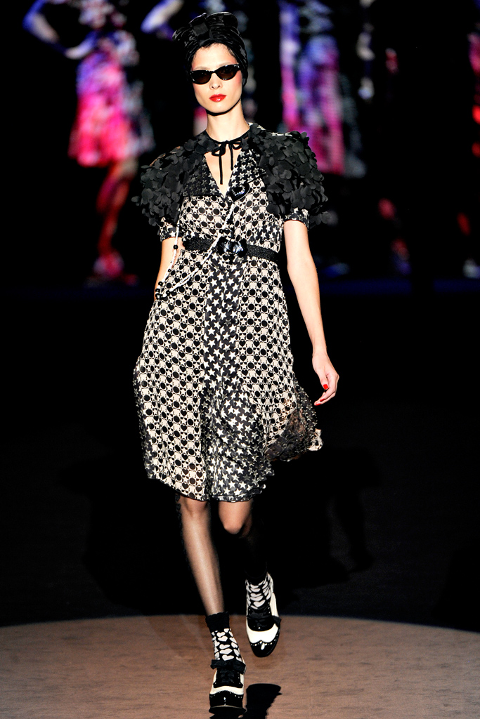Anna Sui 2012DƬ