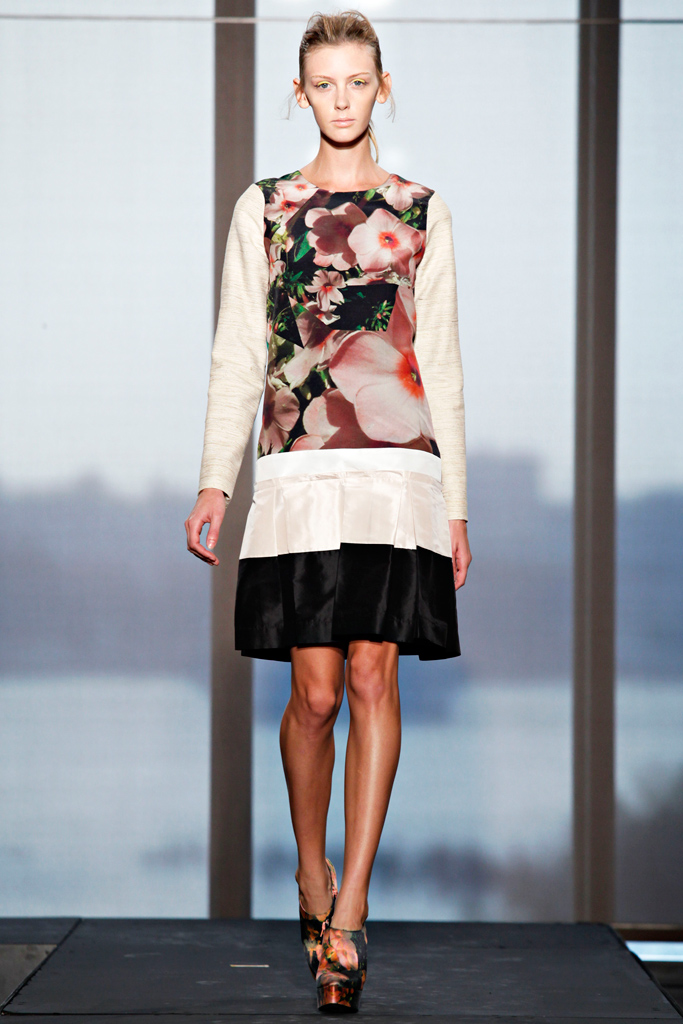 Julian Louie 2012春夏秀場