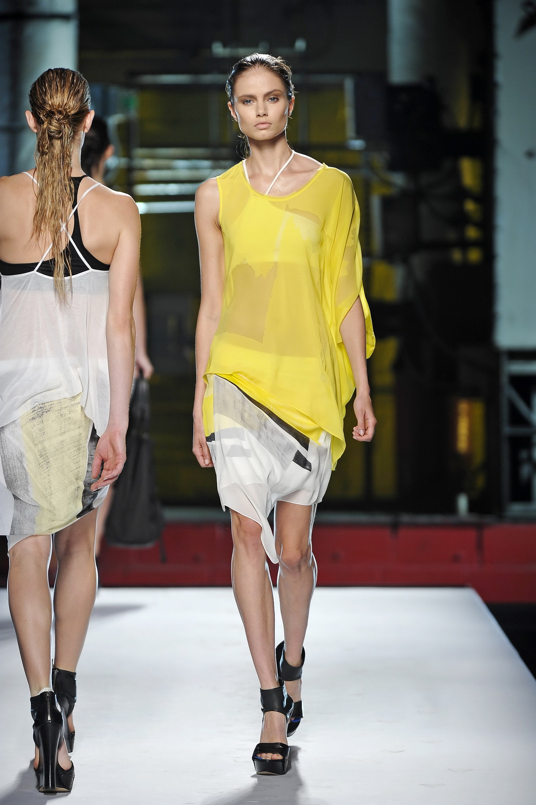 THEORY 2012�����������DƬ