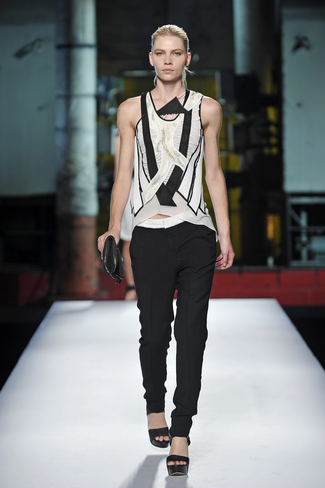 THEORY 2012�����������DƬ