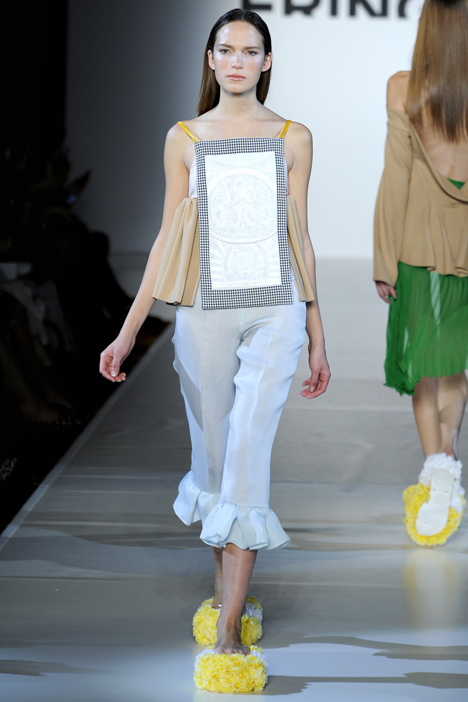 Fashion Fringe 2012(chng)DƬ