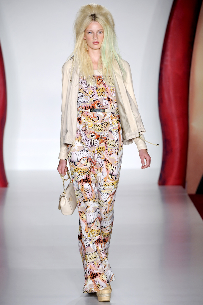 Mulberry 2012�����������DƬ