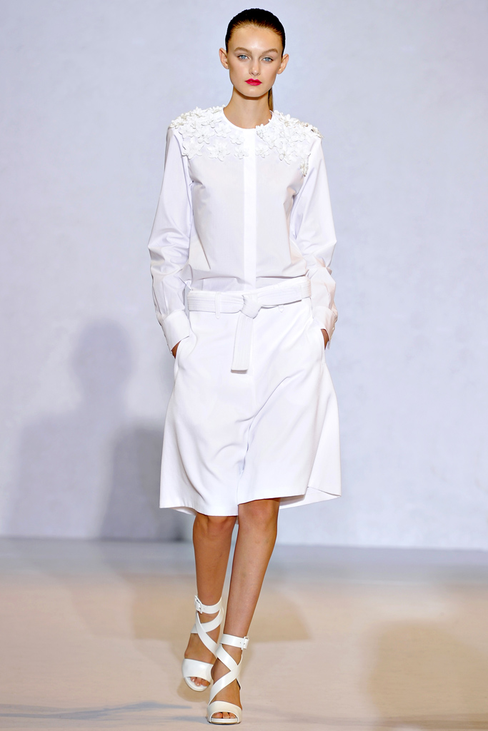 Nicole Farhi 2012�����������DƬ