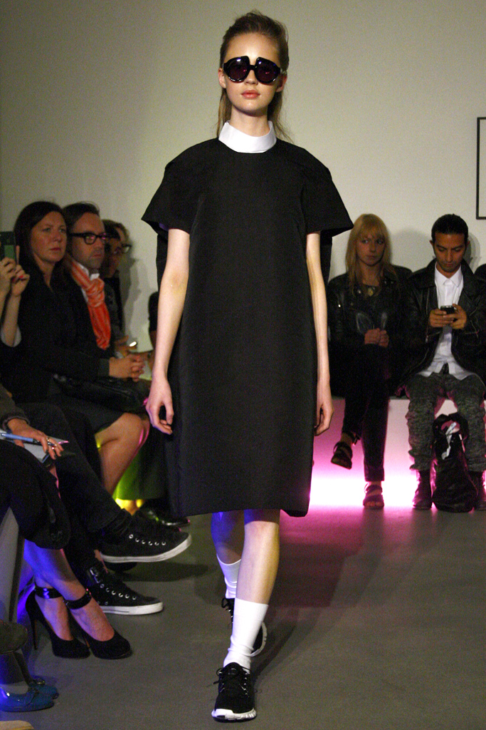 Thomas Tait 2012�����������DƬ