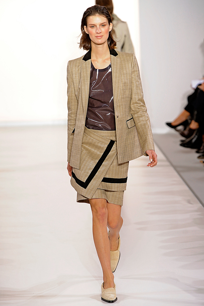 Aquascutum 2012DƬ