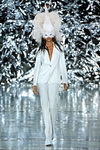 Giles 2012