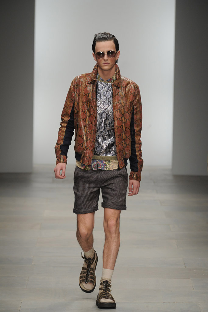 James Long 2012�����������DƬ