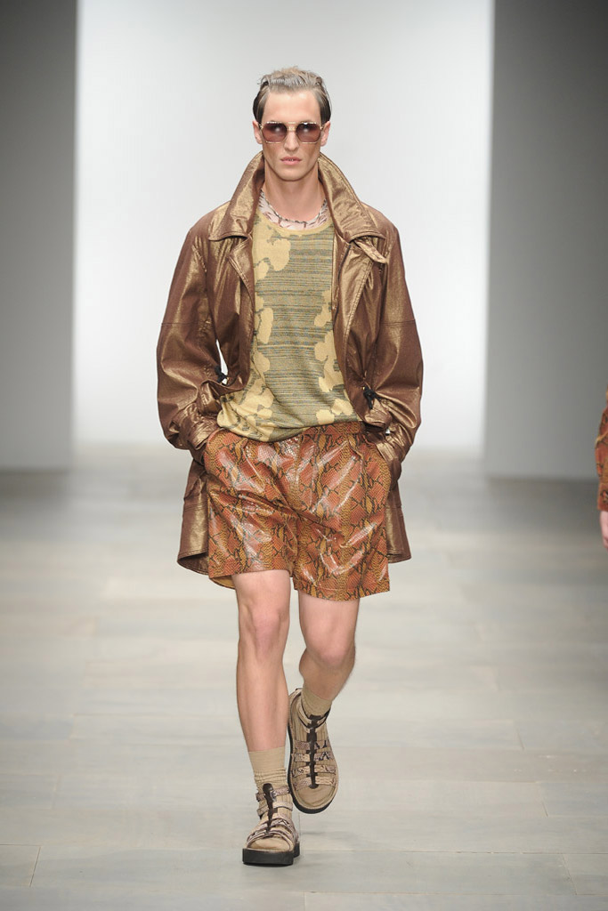 James Long 2012�����������DƬ