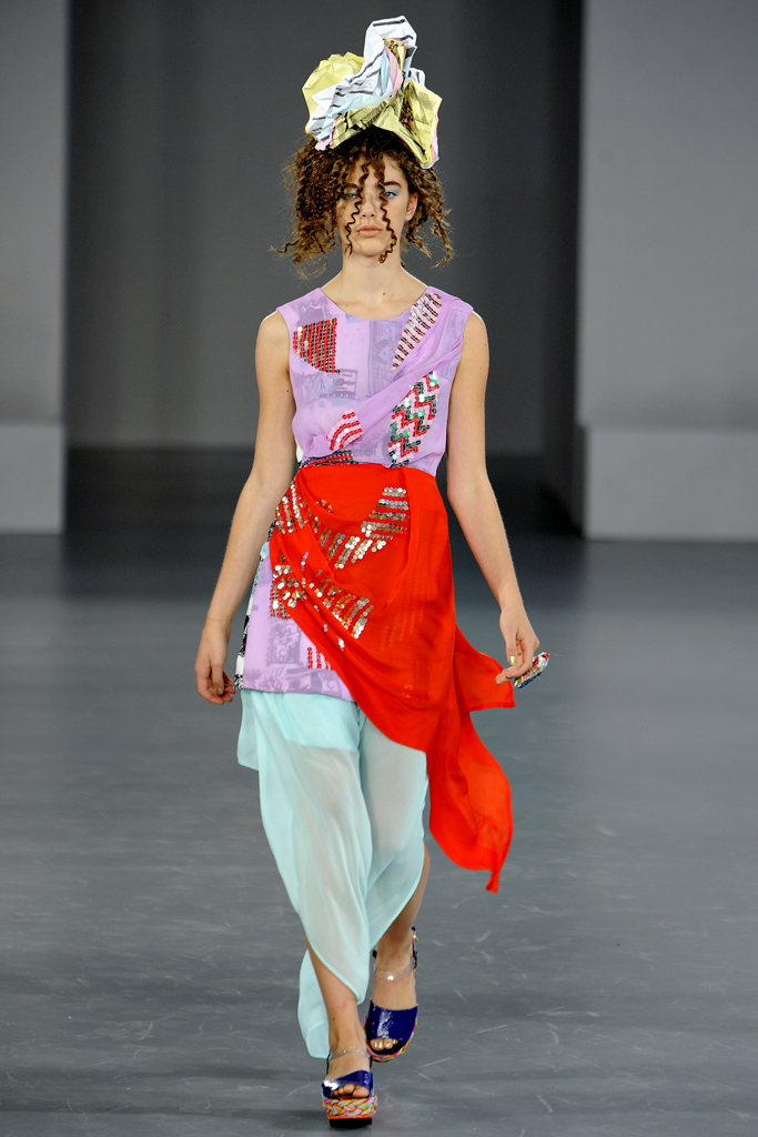 Louise Gray 2012�����������DƬ