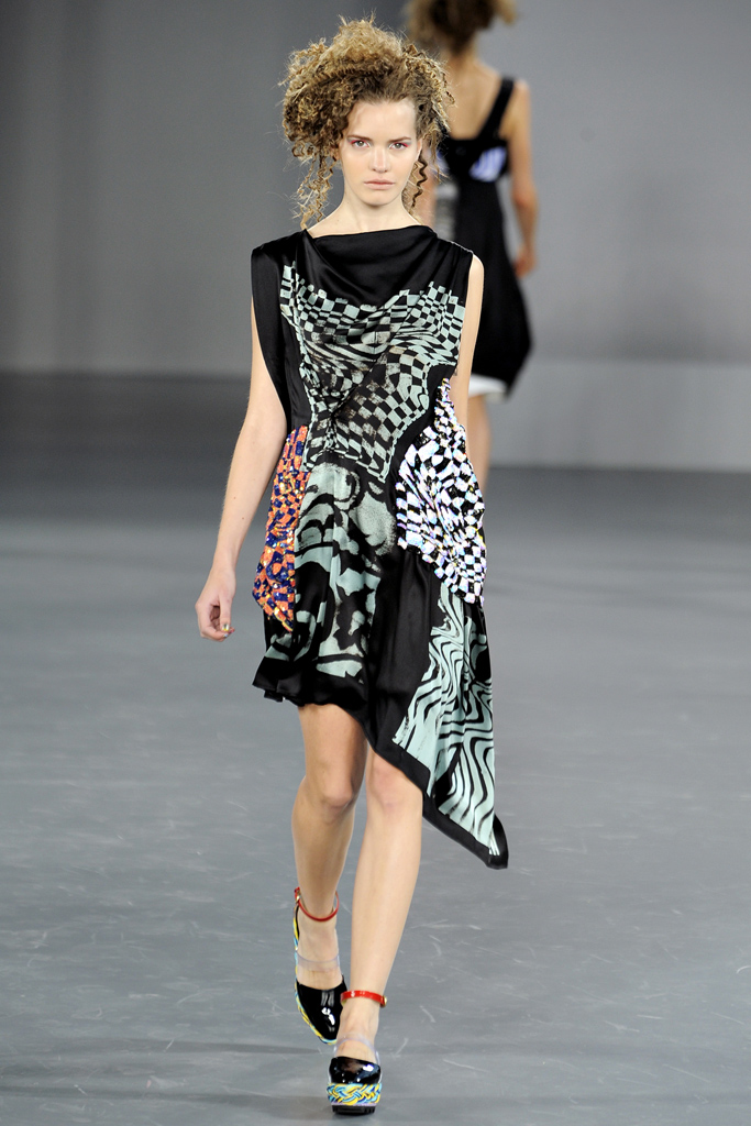 Louise Gray 2012�����������DƬ