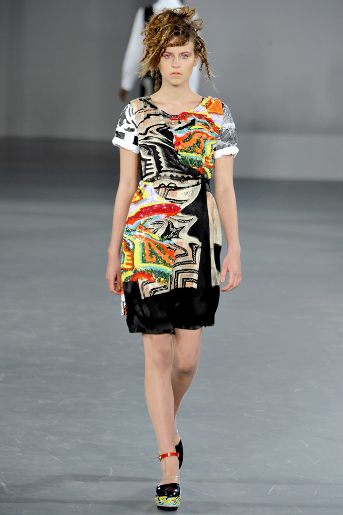 Louise Gray 2012�����������DƬ